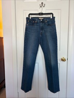 Classic Blue Levi’s Women's Denim Jeans
